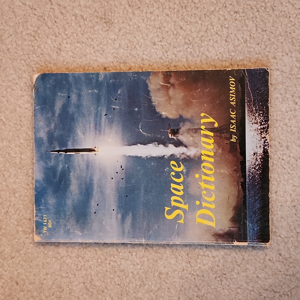 BOOK - SPACE DICTIONARY by Isaac Asimov